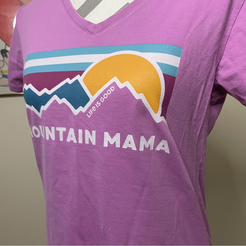 Life is Good Small Pink Mountain Mama V-neck Graphic Tee 100% Cotton Crusher Tee - Picture 5 of 14